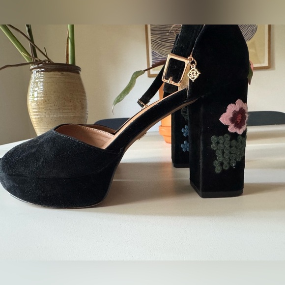 Nanette Lepore Shoes - Nanette Lepore Viola Black Velvet Floral Platform Heels